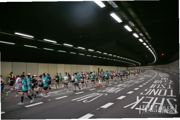 田径香港马拉松是亚洲最具挑战的公路赛事之一